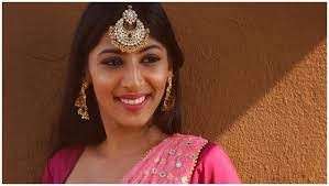 Neethane Enthan Ponvasantham Actor Rishmitha Gives Fashion Goals In These Ethnic Outfits Zee5 News நண்பன் பங்கஜின் வேண்டுகோளை ஏற்பாரா சூரியப்பிரகாஷ்? neethane enthan ponvasantham actor