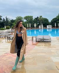 She is an actress, known for gülperi (2018), ask aglatir (2019) and son yaz (2021). Instagram Photo By Hafsanur Sancaktutan Jun 5 2021 At 8 56 Am