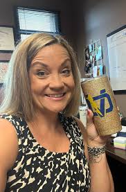 Kim Higginbotham (@Kimrosehiggy)