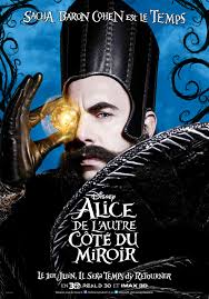 Après alice et autres merveilles, créé il y a deux ans, fabrice melquiot a choisi de réunir la même équipe. Alice De L Autre Cote Du Miroir Decouvrez Les Affiches Zickma