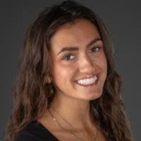 Amy Hisle's Instagram, Twitter & Facebook