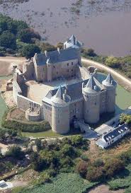 Chateau De Suscinio Chateau Fantastique Chateau Chateau Moyen Age