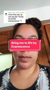 Flor Carabez (@flor_sings)