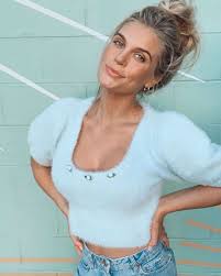Madison lecroy is a professional freelance makeup artist, hair stylist based in charleston, south carolina. Southern Charm S Madison Lecroy Shows Off Results Of Breast Enhancement Surgery