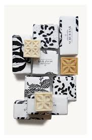 Black And White Packaging Love The Mixed Prints Great Inspiration For Wedding Invites And Paper Goods Packaging Savon Objets