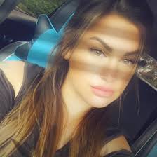 Did anyone see this in the sky tonight WTH is it ?!