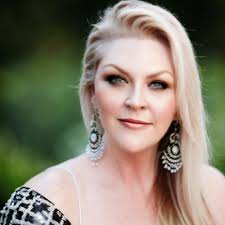 2527 Avenue G, Rosenberg, TX 77471