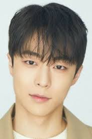 Актёры, режиссер и создатели сериала Мой сосед — кумихо (2021-…)