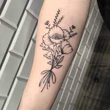 Poppy Flower Bundle Tattoo On The Right Forearm Forearm Flower Tattoo Poppies Tattoo Flower Bouquet Tattoo