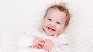 Senere, når barn når skolealderen, begynner melketennene å løsne og falle ut. 10 Myter Om Barn Og Tenner Baby Babyverden No