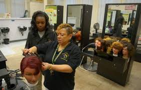 Teacher Sees Off Last Class Cosmetology