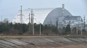 25 ans après la catastrophe de tchernobyl (26 avril 1986), une équipe de journalistes s'est rendue sur place. Ycjw4lvzrpaihm