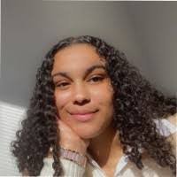 Kari Fowler's Instagram, Twitter & Facebook