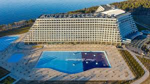 "Mały Dubaj" nad Bałtykiem. Padła konkretna data otwarcia hotelu