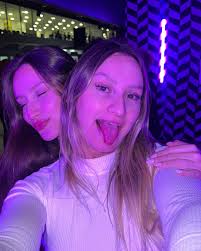 Danielle Seifert Albuquerque (@_daniseifert) • Instagram photos and videos