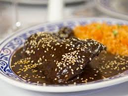 Mole Poblano Con Arroz A La Mexicana Receta Receta De Mole Recetas Mexicanas Recetas De Comida Mexicana