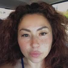 Paulette Bartley's Instagram, Twitter & Facebook