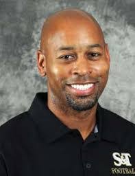 Taron Gaines's Instagram, Twitter & Facebook