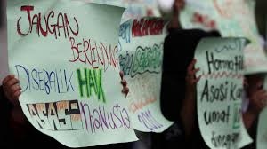 Please take note that not all complaints received are under the ministry's jurisdiction to be resolved. Malaysia Seeks Stricter Sharia Laws For Promoting Lgbt Lifestyle Cnn