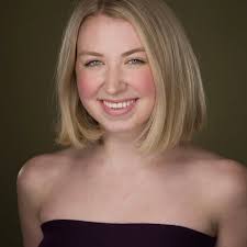 Hannah Browning's Instagram, Twitter & Facebook