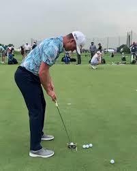 Justin rose's flat cat putter grip was facing the opposite way to the manufacturer's instructions for holing putts!! Justin Rose On Twitter Putting Practice With Swashputting