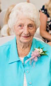 Margaret MacKenzie Obituary