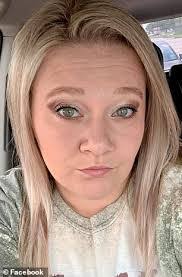 Alyssa Sadler's Instagram, Twitter & Facebook