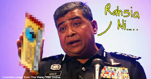 Sultan alam shah museum (muzium sultan alam shah) was inaugurated in 1989 and acts as the state museum for selangor, malaysia. Sultan Alam Shah Museum Cilisos Current Issues Tambah Pedas