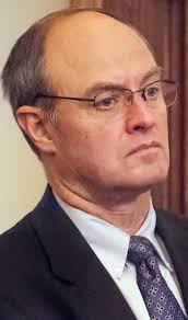 Ethics commission fines state Sen. Andre Cushing $9,000