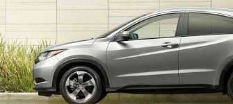 Just in, 2018 model ex edition loaded with heated seats, sunroof, rear view camera, side camera, push start, touch screen, eco mode for fuel efficiency, very fast on road, 1.8l gasoline injection, good sound system. 2018 Honda Hr V Specs Pricing Photos Features Info St Paul Mn