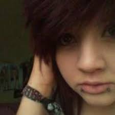 Amy Dante's Instagram, Twitter & Facebook