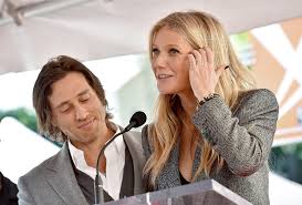 Earlier this week, the sunday times published an interview with gwyneth paltrow where the actress and founder of lifestyle brand goop shared that she and new husband brad falchuk live apart. Modern Family Indeed Gwyneth Paltrow Says She And Husband Brad Falchuk Don T Live Together