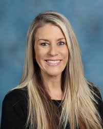 Heather Collum's Instagram, Twitter & Facebook