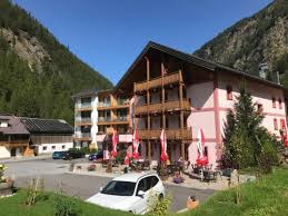 Das haus pia befindet sich im ortsteil windau, gegenüber der gaislachkoglbahn, in sonniger und ruhiger lage. Solden Pensionen Zimmer Unterkunfte Ab 37