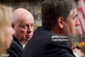 14 Photos & High Res Pictures