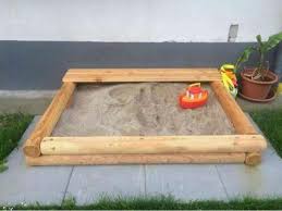 Sandkiste Mit Sitzflaeche Sandkiste Kiste Holz