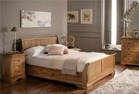 I Love This Bed New Decor Ideas Make Dreary Days Bright From The South Shore D Bedroom Furniture Makeover Pine Bedroom Furniture Distressed Bedroom Furniture
