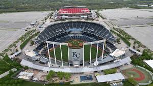 Cuộc thăm dò ý kiến ​​bí ẩn về đội KC Royals gây xôn xao dư luận giữa cuộc tranh luận về sân vận động | Kansas City Star