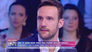 Tutto è accaduto dopo uno dei tanti video visti nel pinneto e dove, nello specifico, andrea ha assistito ad un lungo monologo della sua ragazza che. Parla Andrea Zenga Live Non E La D Urso Video Mediaset Play