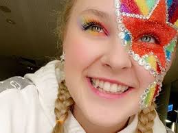 But not in the way you'd think. Jojo Siwa Comes Out As Gay Is The Happiest I Ve Ever Been 9celebrity
