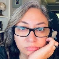 200+ "Fabíola M." profiles