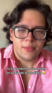 Una Doña Se Quiere Meter A La Fila De Las Tortillas