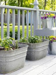 Den Garten Individuell Gestalten Krautergarten Anlegen Anleitung Diy Garten Zenideen Krautergarten Anlegen Krautergarten Design Garten