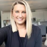 Danielle Wilde's Instagram, Twitter & Facebook