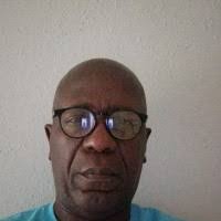 50+ perfiles de «José Terry»