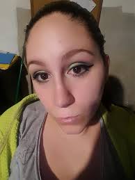 attractive eyes caught attention