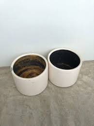 Jun 17, 2021 · plant roots don't do well sitting in wet soil, so drainage is key to healthy plants. Flower Pots Without Drainage Hole For Artifical Plant Furniture Home Living Gardening Pots Planters On Carousell