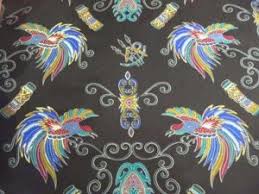 Gamis dengan potongan asimetris dengan bukaan belakang menggunakan resleting jepang ini dibuat dari 2 lembar kain batik, lembar pertama warna hijau toska, lembar kedua warna hitam. Motif Batik Asimetris Gambar Simetris Dan Asimetris Flora Eva Bergaya One Color From Head To Toe Sri Mulyani Kenakan Blus Batik Asimetris Motif Parang Dengan Jaman Semm