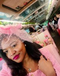 Britt Hall 🧡💕 (@lovealilbritt) • Instagram photos and videos