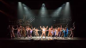 Glenn close discusses reprising her role as norma desmond in musical sunset boulevard. Sunset Boulevard Review Twins On Tour